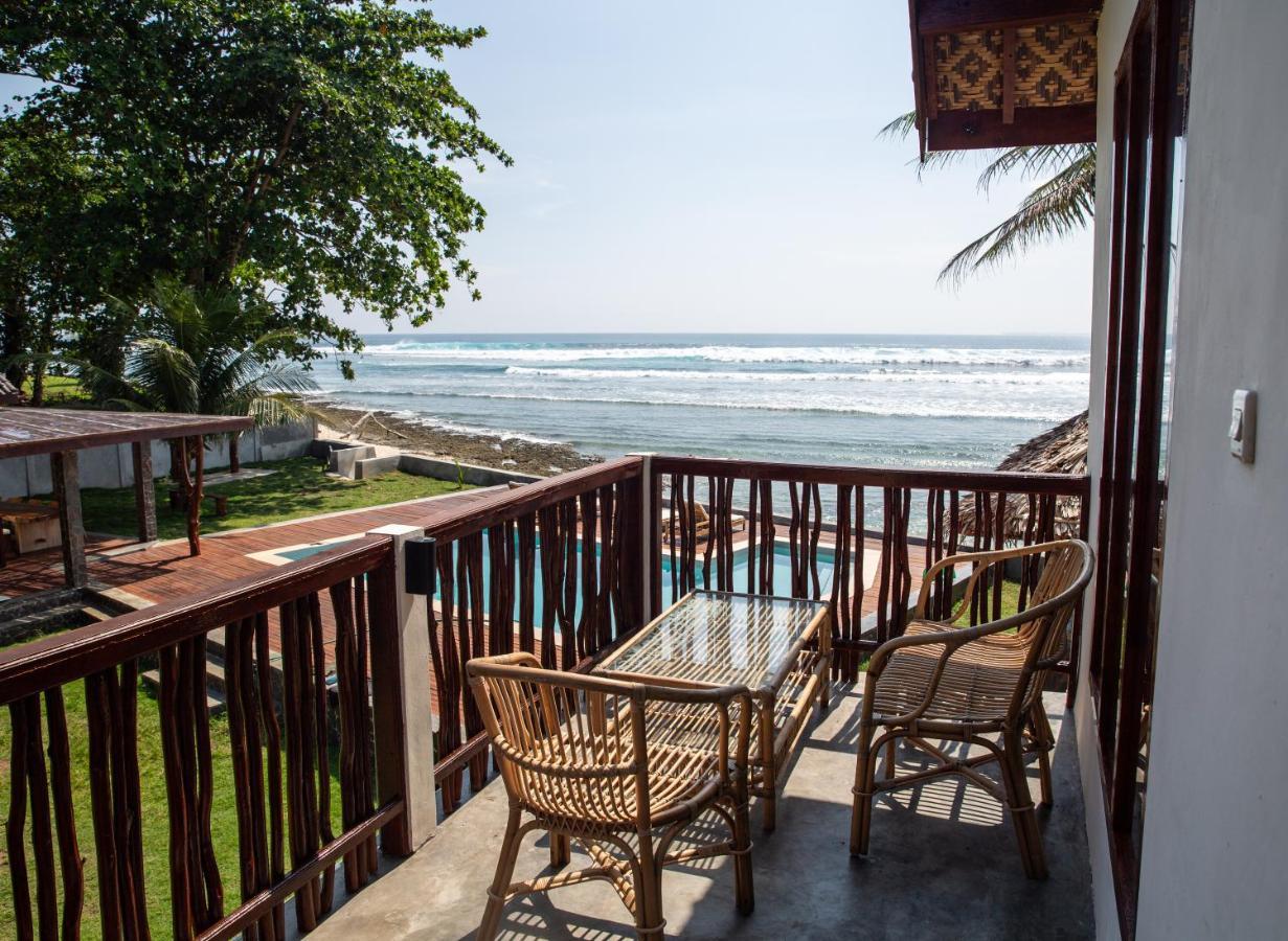 The Ujung Bocur Bungalows Krui Extérieur photo